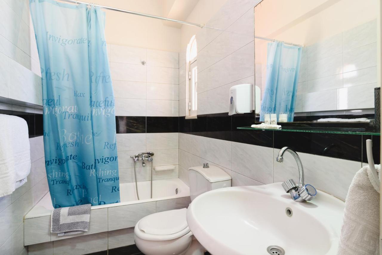 Eugenia Studios & Apartments Ialysos  Extérieur photo